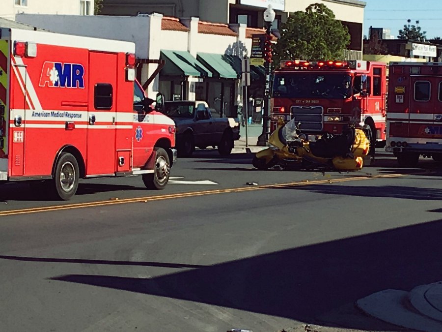 San Bernardino, CA - Cars and Semi-Truck Involved in Crash on I-15 at Kenwood Ave.